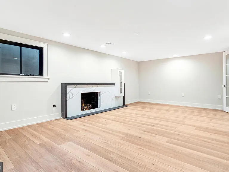 5921 Chesterbrook Rd — Photo 77