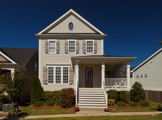 604 Skygrove Dr, Holly Springs, NC 27540