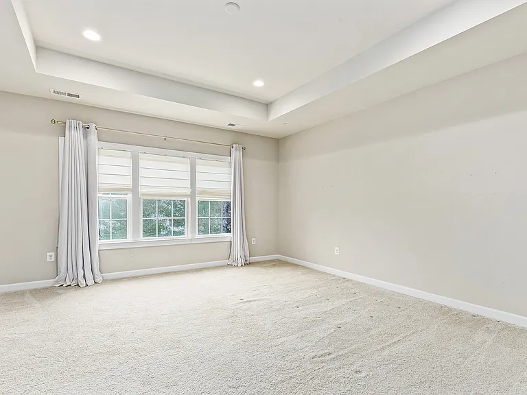 6012 Charles Xing — Photo 16