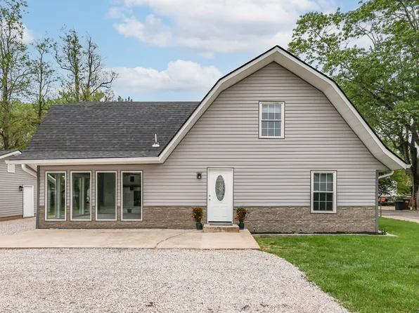 289 N Pine St, Morgantown, IN 46160