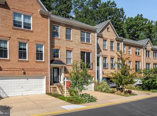 11502 Waterhaven Ct, Reston, VA 20190