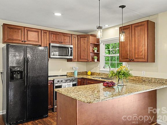 3rd image of 4436 Tilley Morris Rd