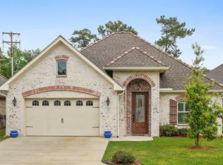 217 Fairway Villas Cir, Diamondhead, MS 39525