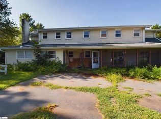 671 Canterbury Rd, Piedmont, SC 29673