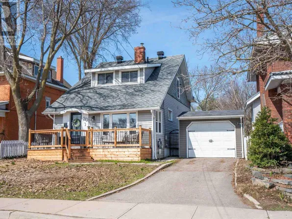 20 Euclid Rd, Sault Ste. Marie, ON P6B 1A2