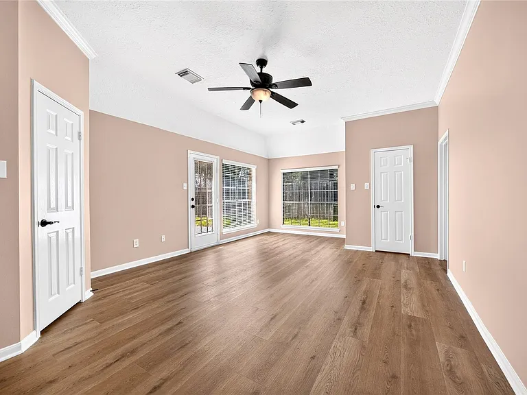 17414 Erin Way Ct — Photo 27