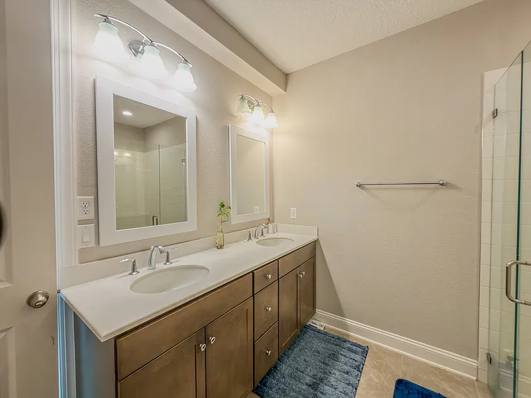11368 Newtonian Blvd — Photo 18
