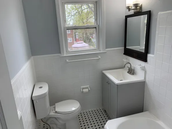 322 Chestnut Ave, Woodlynne, NJ 08107