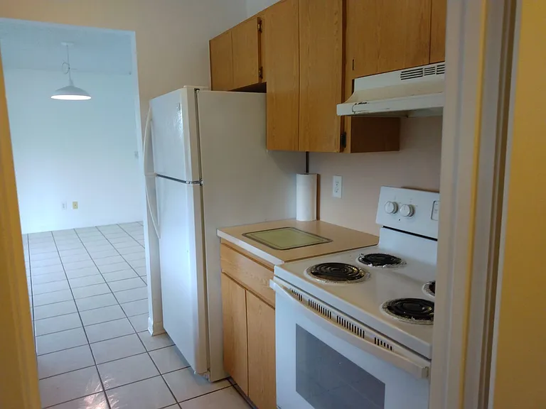 5076 Wellington Rd — Photo 17
