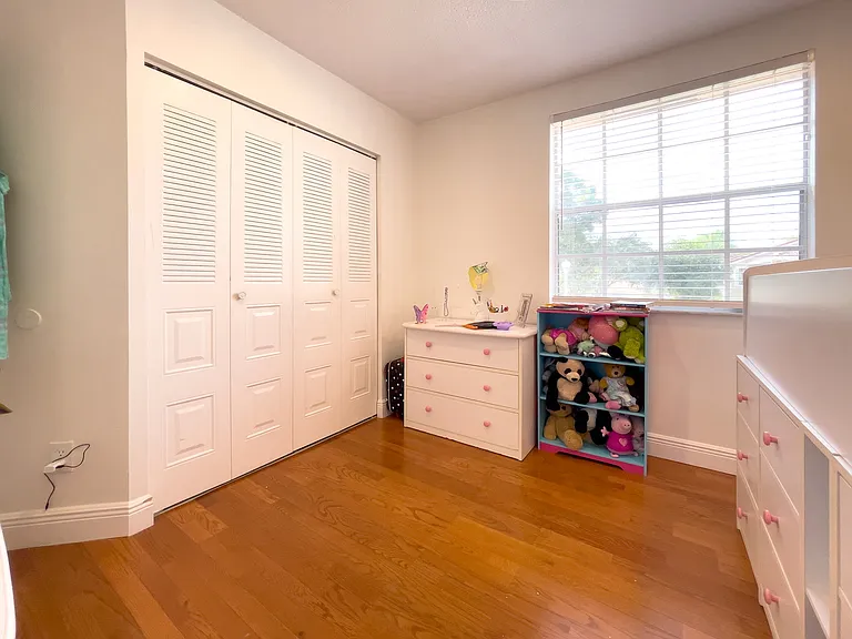 931 Opal Ter — Photo 18