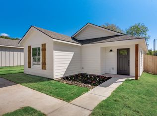1400 Maple St, Bonham, TX 75418