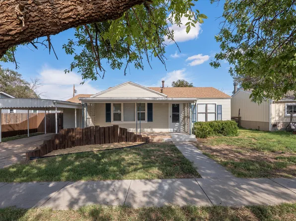 1215 Avenue C, Levelland, TX 79336