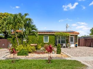 1310 N 70th Way, Hollywood, FL 33024
