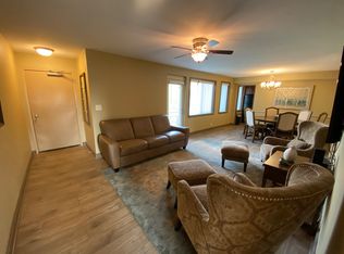 1634 J St #2, Lincoln, NE 68508