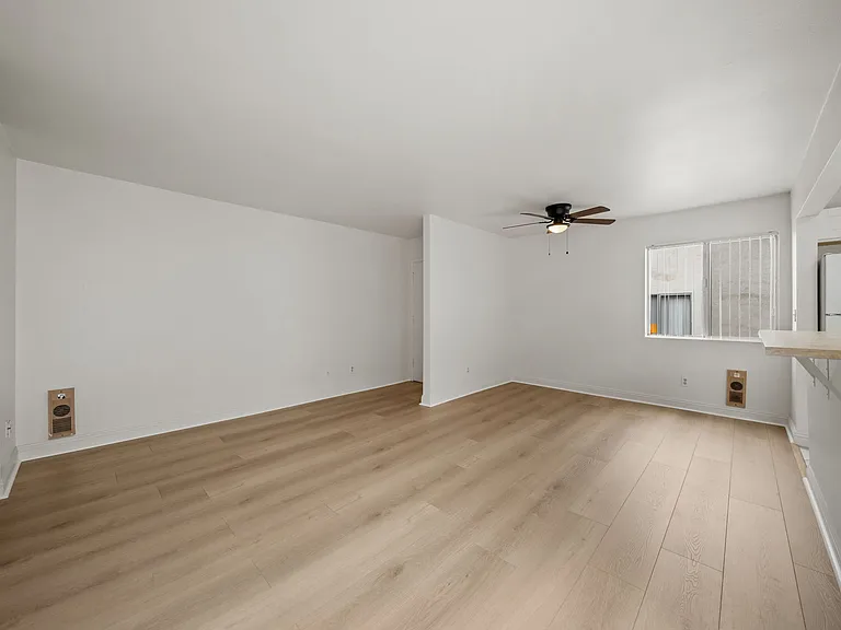 3266 Ashford St #K — Photo 21