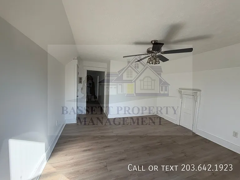 118 Cedar Hill Ave #3 — Photo 8