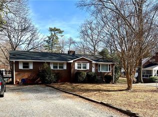 146 Rosedale Cir, Winston Salem, NC 27106