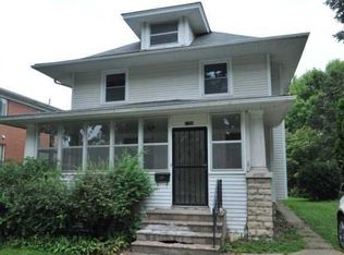 1726 C Ave NE, Cedar Rapids, IA 52402