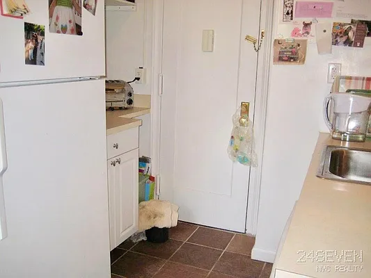 Rented by 24 7 NYC Realty Inc. | media 32