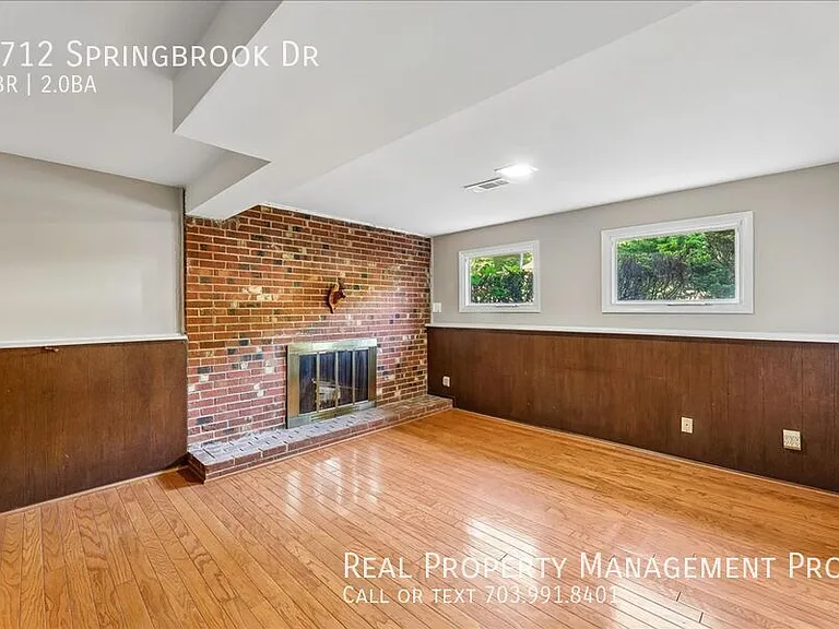4712 Springbrook Dr — Photo 12