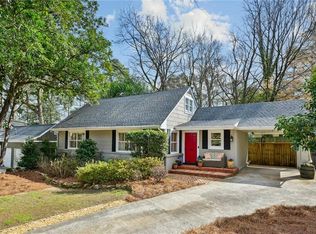 2426 Ridgewood Rd NW, Atlanta, GA 30318