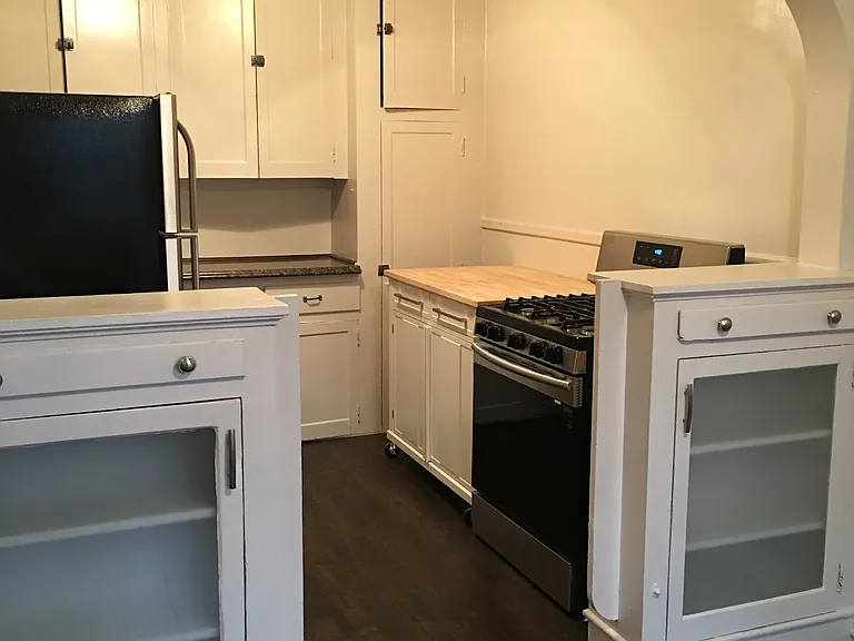 Silson Apartments — Photo 6