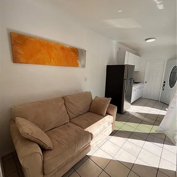8561 Orion — Photo 13