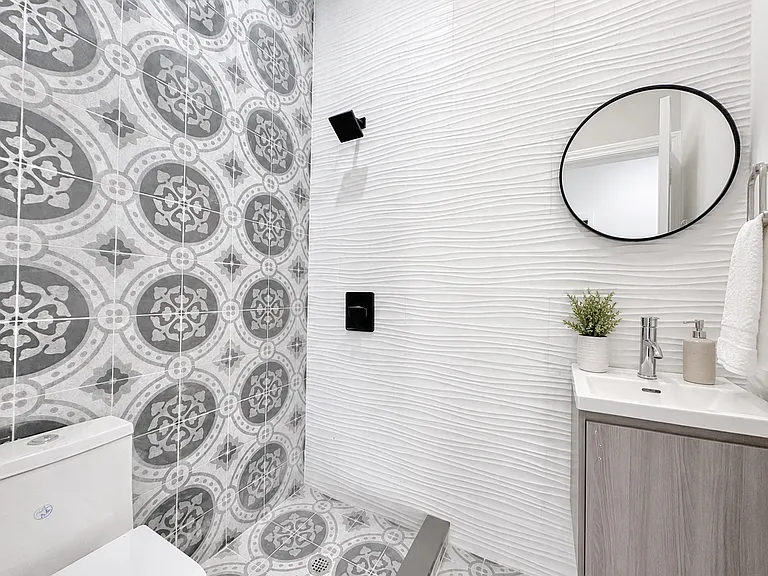 1612 Hancock St #1R — Photo 5