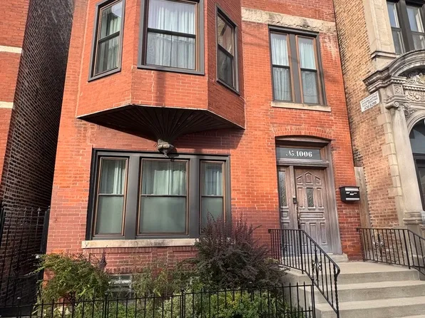 (undisclosed Address), Chicago, IL 60612