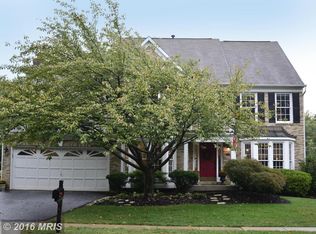 216 Whitney Pl NE, Leesburg, VA 20176
