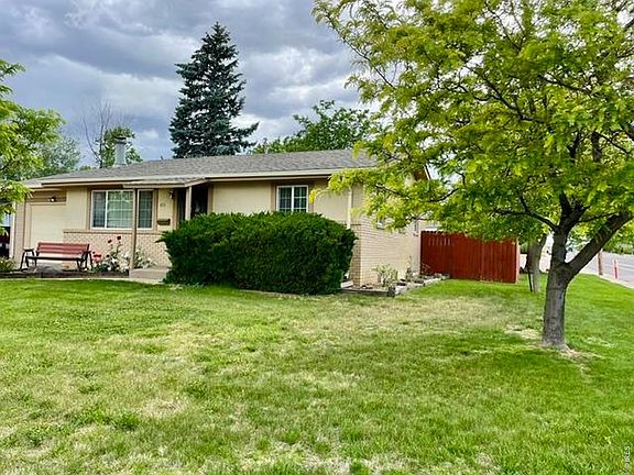 2nd image of 401 30th Ave Ct