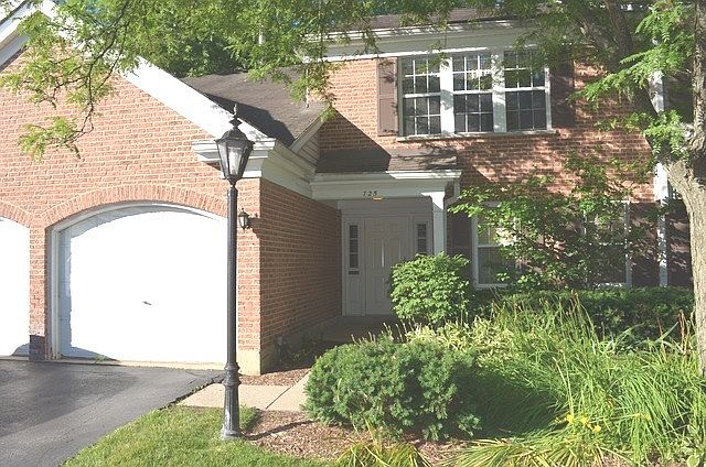 1st image of 725 Burr Oak Ln APT C