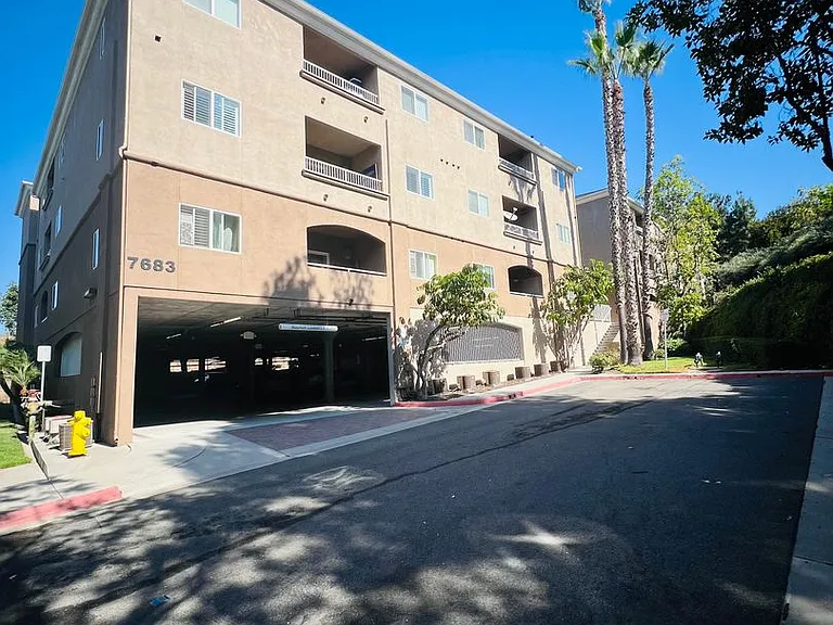 7683 Mission Gorge Rd #153 — Photo 2