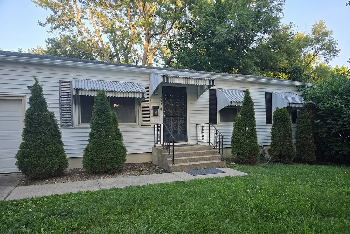 9303 Lewis Ave Kansas City MO 64138 - 1 — Photo 1