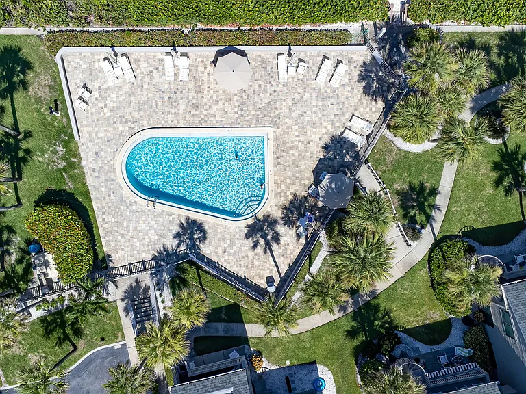 2100 Gulf Blvd #18 — Photo 28