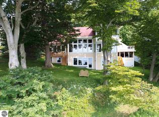 12768 Lakeview Rd, Bear Lake, MI 49614