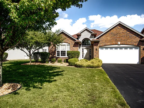 17547 Bonneville St, Lockport, IL 60441