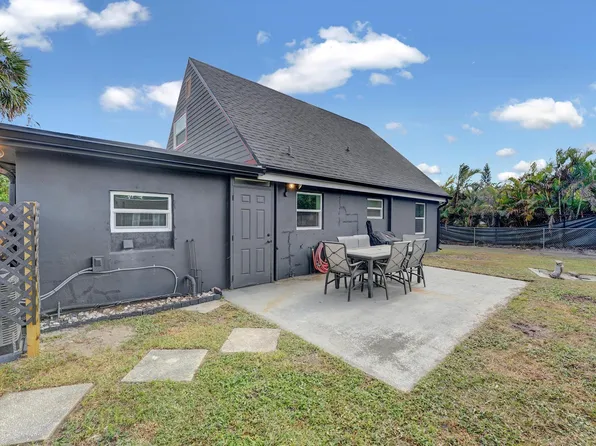 313 Holly Drive, West Palm Beach, FL 33415