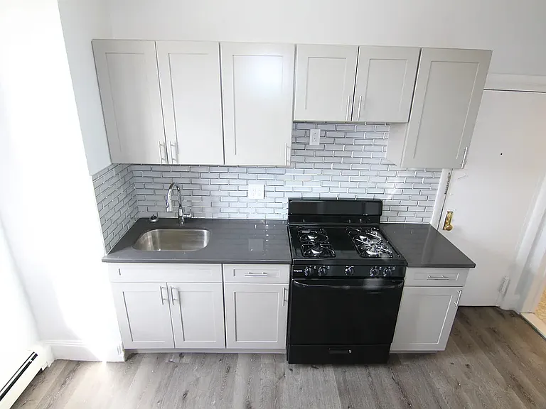 597 4th Ave #3R — Photo 13