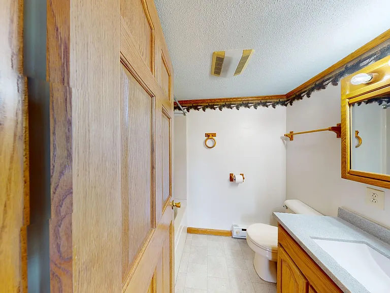 7635 State Route 13 N — Photo 8