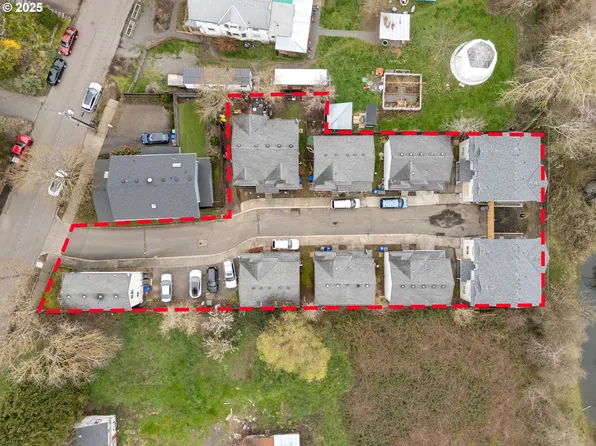 2819 SE 90th Pl, Portland, OR 97266