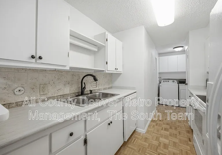 2835 S Monaco Street Pkwy #108 — Photo 12