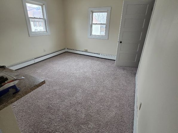 97 Bridge St APT 3