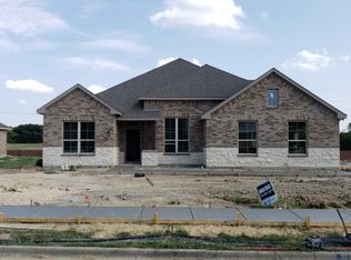 904 Royse Ridge Rd, Ennis, TX 75119