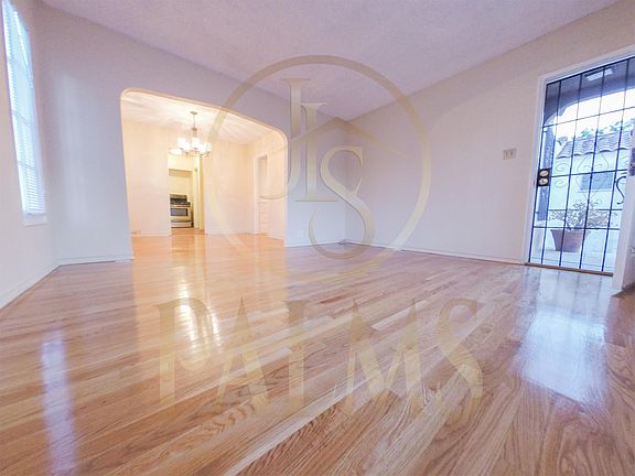 4th image of 9818 Hannum Dr