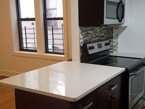3rd image of 41 Clarkson Ave #E3