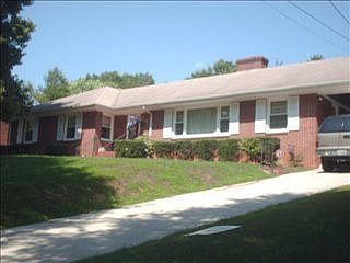 1st image of 152 Confederate Ave