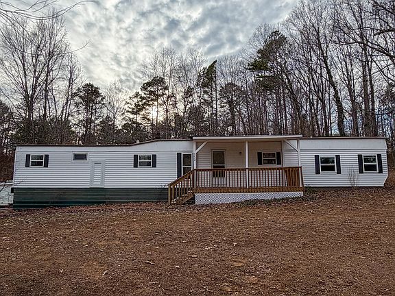 3rd image of 152 Glendora Ct
