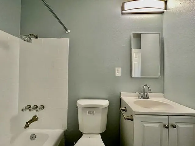 815 N Rose Ave #A2 — Photo 17
