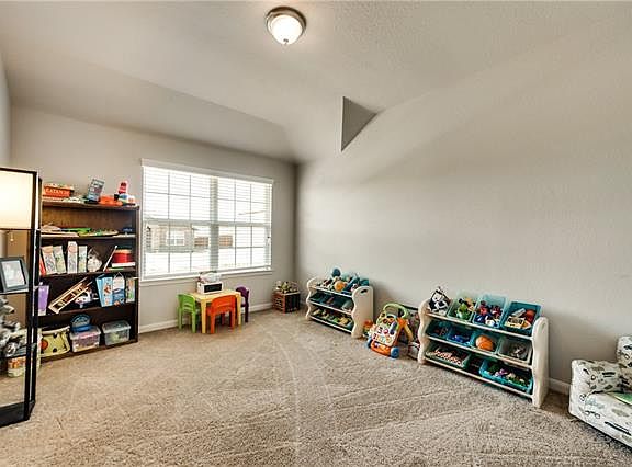 4th image of 2131 Candace Dr